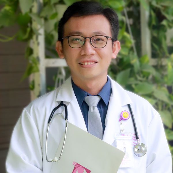 Bác sĩ Phạm Sơn Tùng